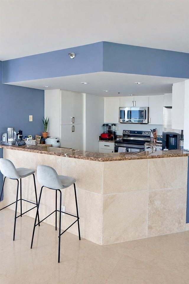 1717 N Bayshore Dr #3334 - Photo 6 of 31