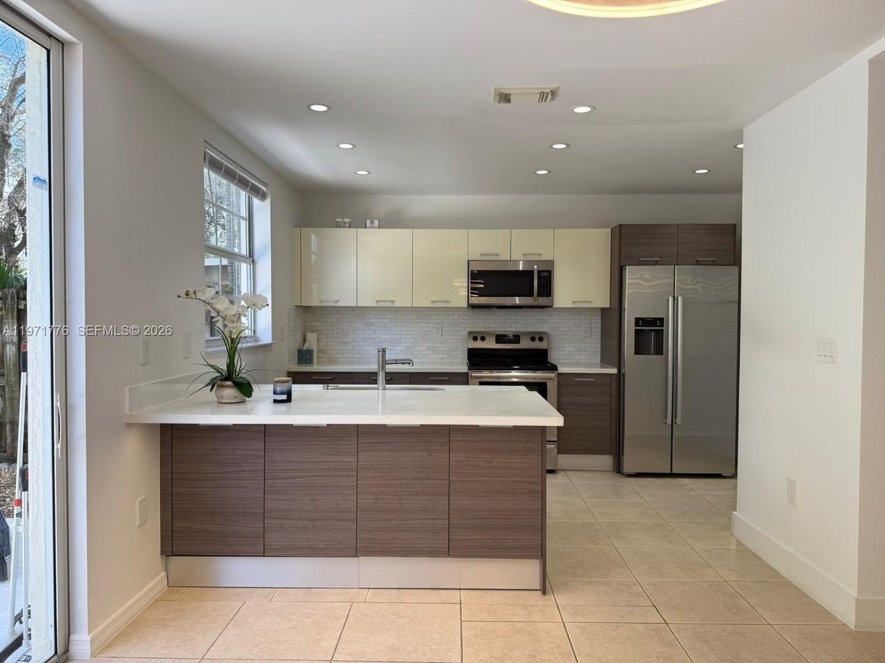 20711 Sw 80th Ct - Photo 4 of 24