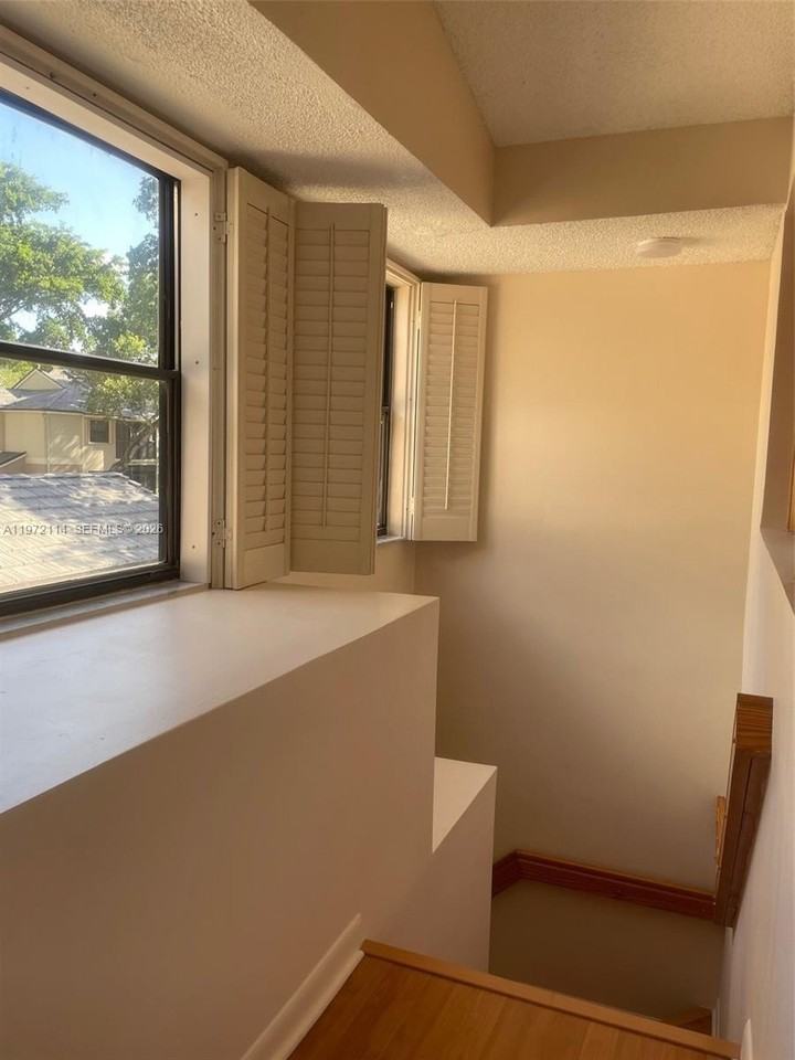 9831 Nw 1st Ct #9831 - Photo 4 of 7