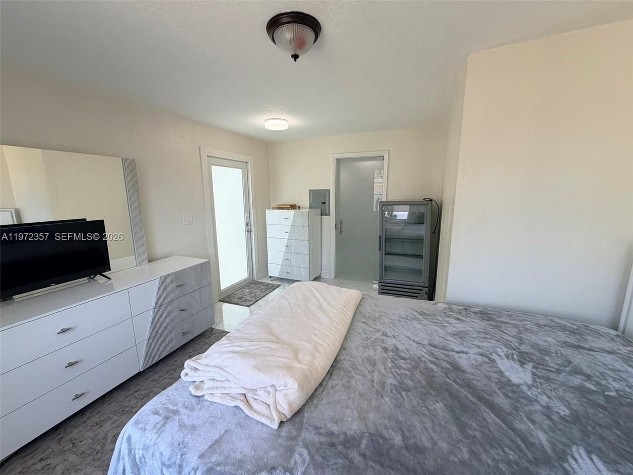 5801 Nw 113th Ter #4 - Photo 4 of 9