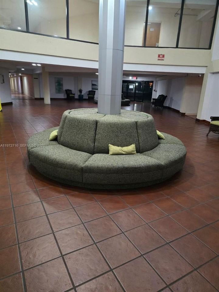 1300 Sw 122nd Ave #305-2 - Photo 2 of 29