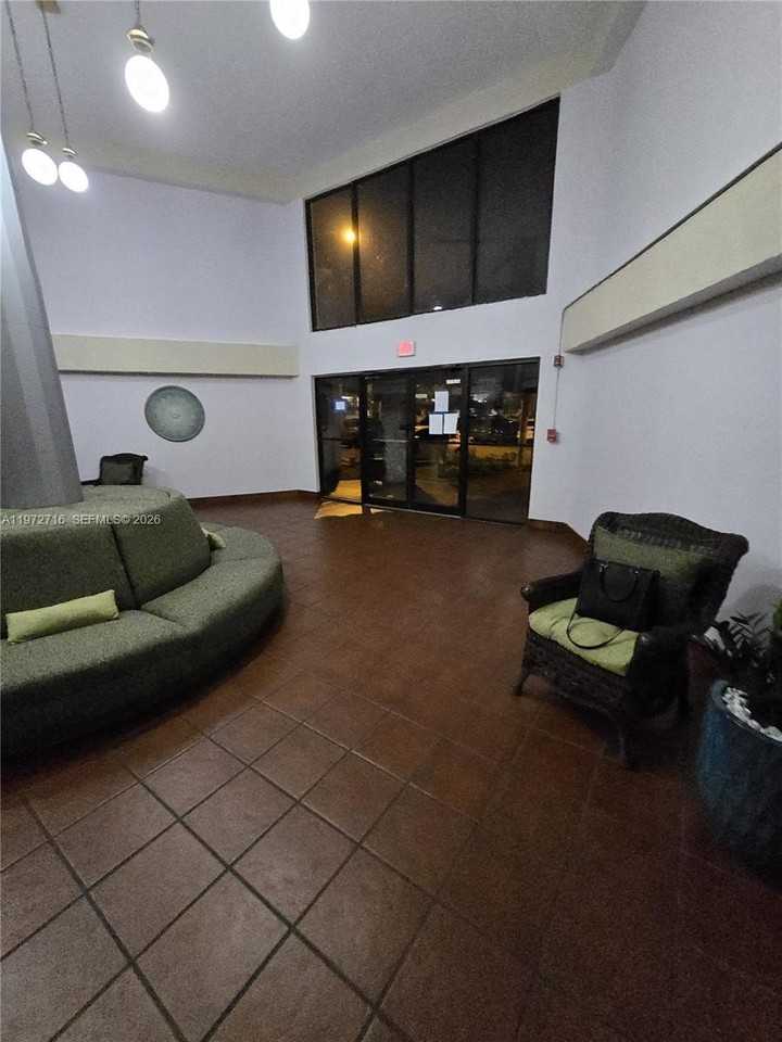 1300 Sw 122nd Ave #305-2 - Photo 3 of 29