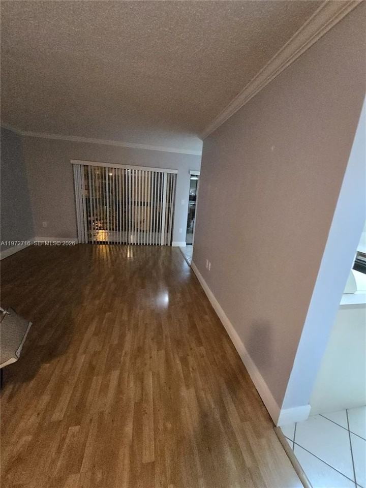 1300 Sw 122nd Ave #305-2 - Photo 6 of 29