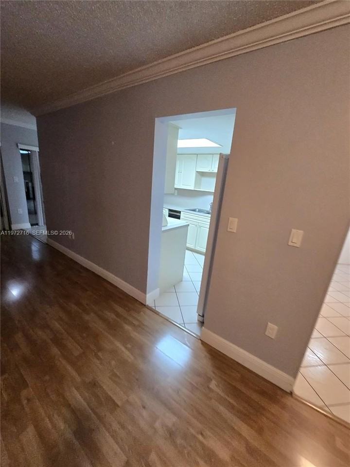 1300 Sw 122nd Ave #305-2 - Photo 7 of 29