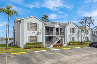 929 Hamilton Dr #929E - Photo 1 of 1