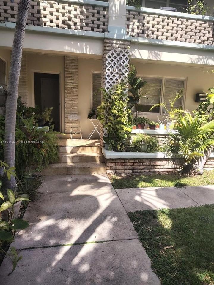 7921 West Dr #2 - Photo 5 of 8