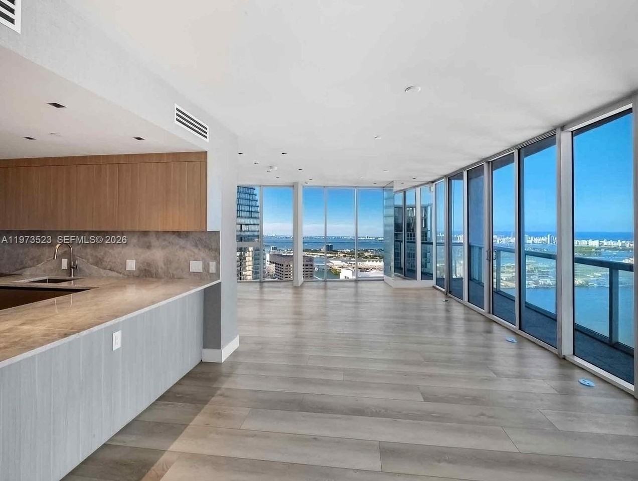 465 Brickell Ave #5701 - Photo 6 of 50