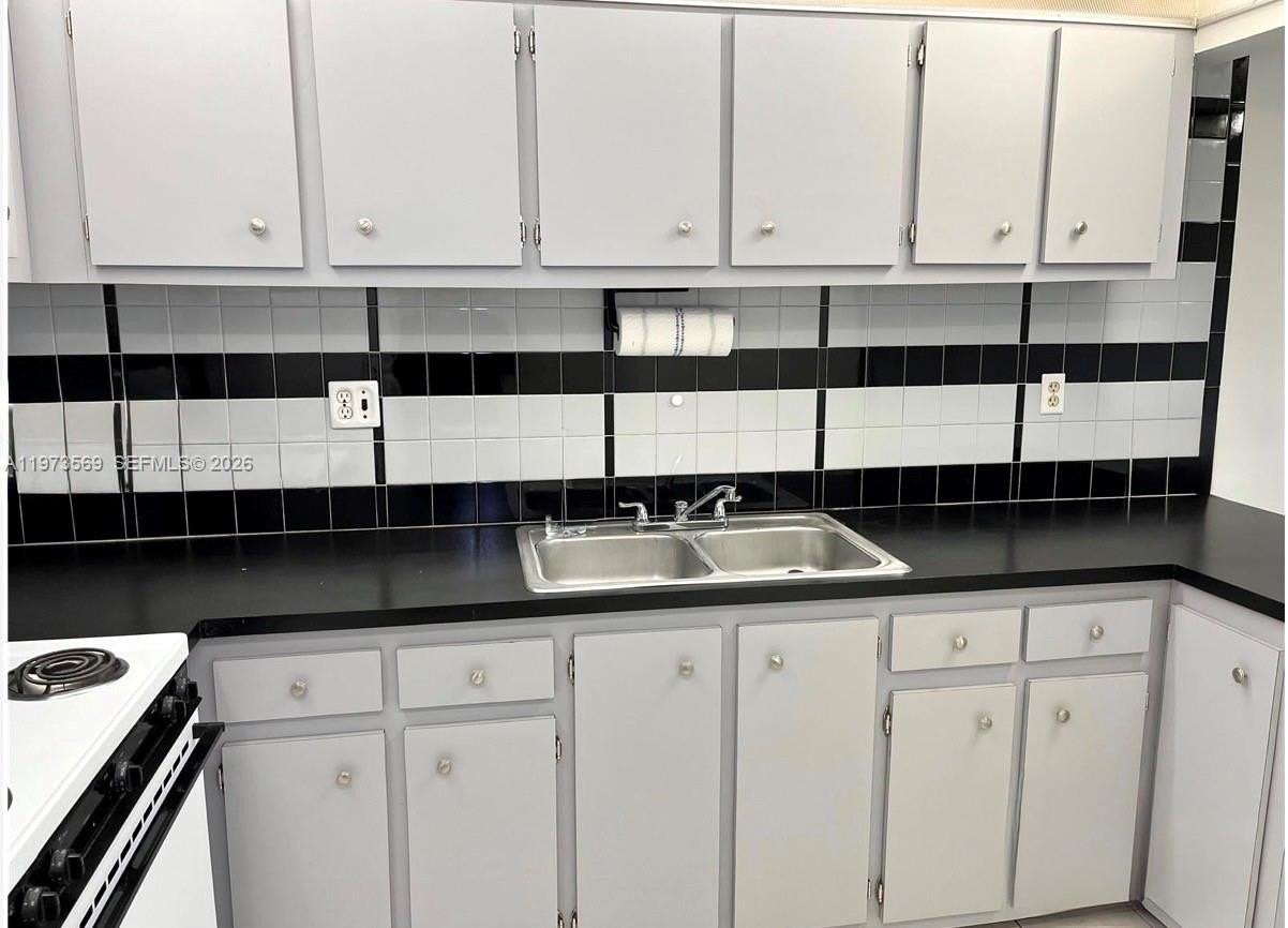 14250 Sw 62nd St #424 - Photo 6 of 22