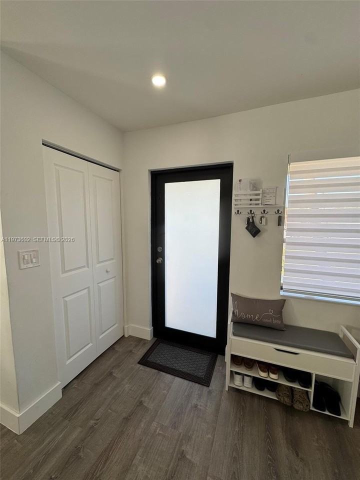 12534 Sw 27th St #0 - Photo 3 of 49