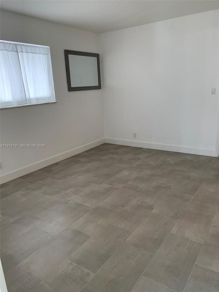 4411 W Broward Blvd - Photo 6 of 19