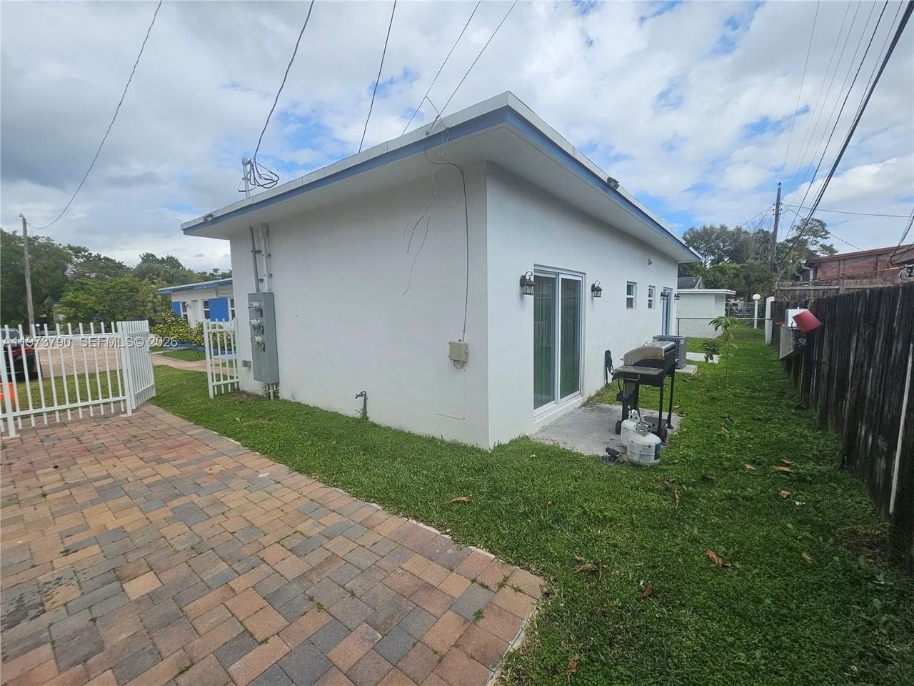 6130 Grant St #3 - Photo 7 of 25