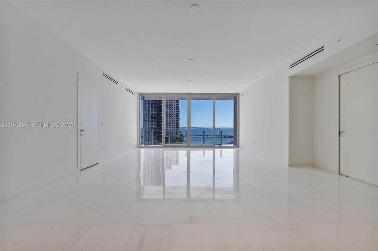 300 Biscayne Boulevard Way #803C - Photo 7 of 35