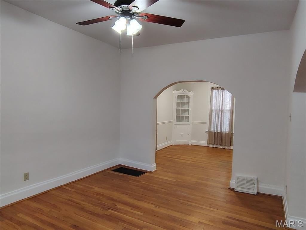 3246 S Big Bend Blvd - Photo 5 of 22