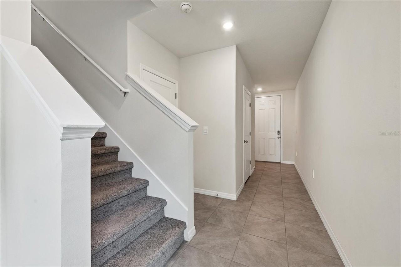 3279 Hilltop Cir - Photo 5 of 50