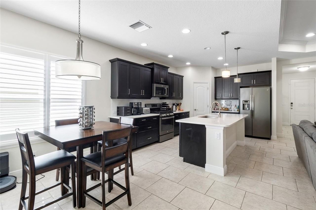 12335 Whisper Lake Dr - Photo 2 of 36