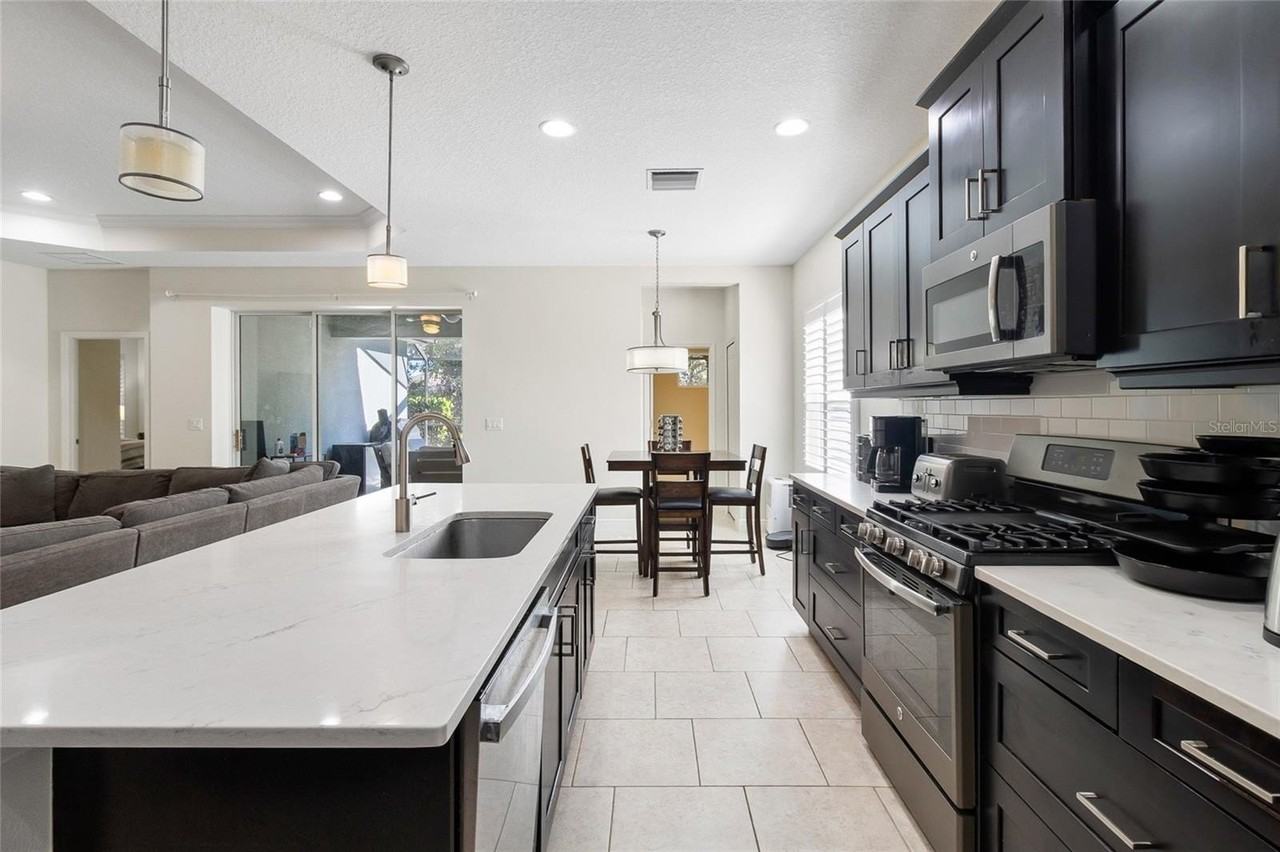 12335 Whisper Lake Dr - Photo 5 of 36