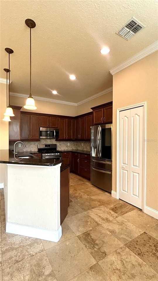 14546 Nw 27th Ave - Photo 7 of 27