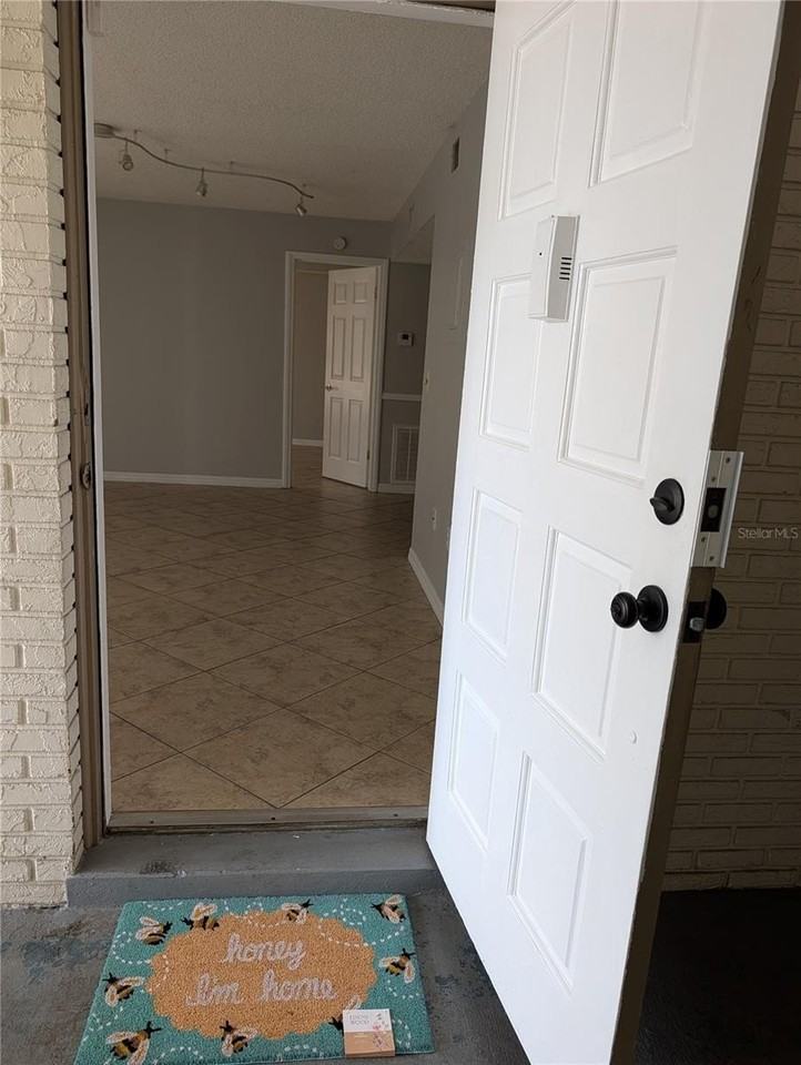 5989 Village Cir #890 - Photo 4 of 34