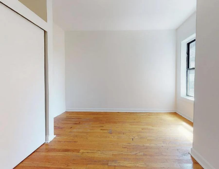 554 W 184th St - Photo 6 of 8