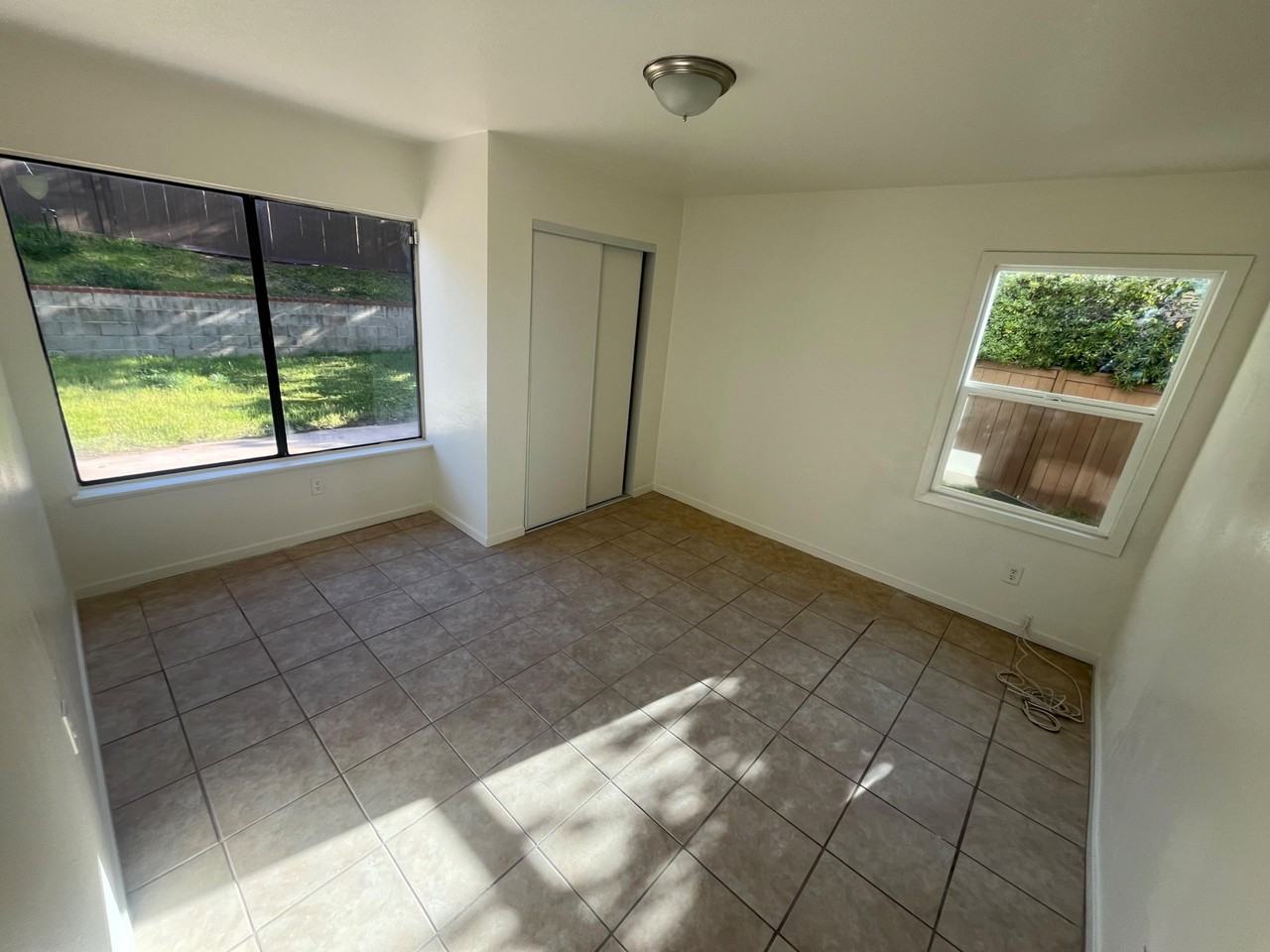 Thornberry Cir - Photo 6 of 17