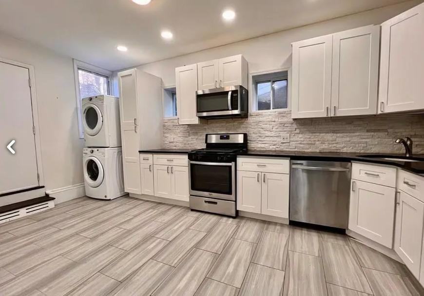 777 Kappock St - Photo 2 of 10