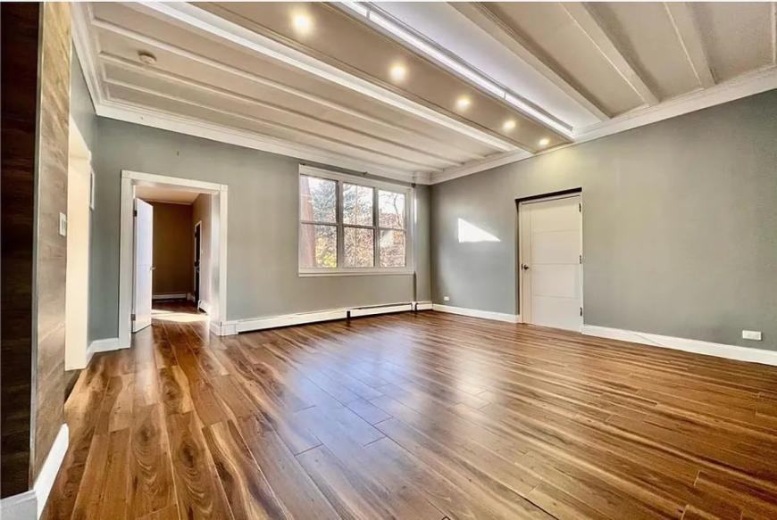 777 Kappock St - Photo 3 of 10