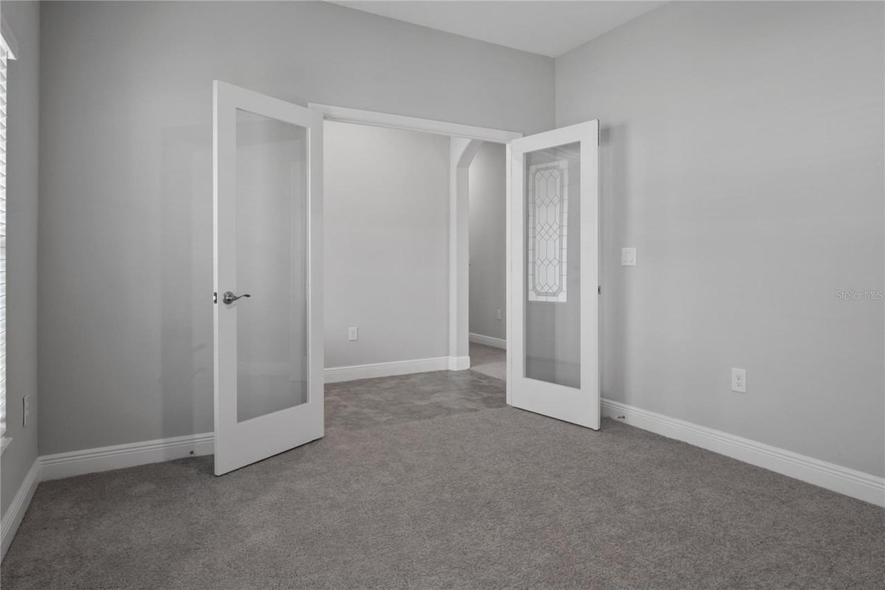 11468 Weaver Hollow Rd - Photo 4 of 50