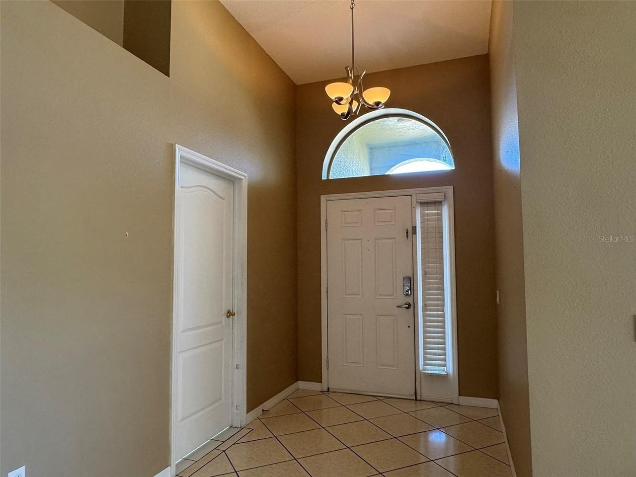 3425 Canteen Ct - Photo 5 of 46