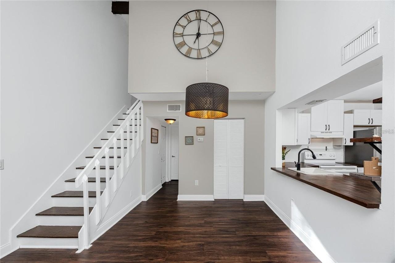 2095 Sunset Point Rd #2504 - Photo 6 of 34