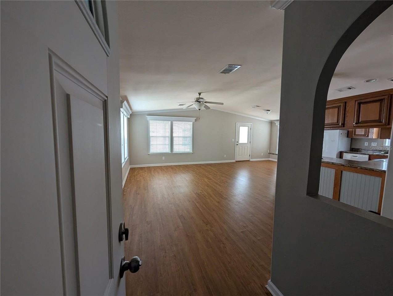 9101 Fairway Loop - Photo 6 of 22