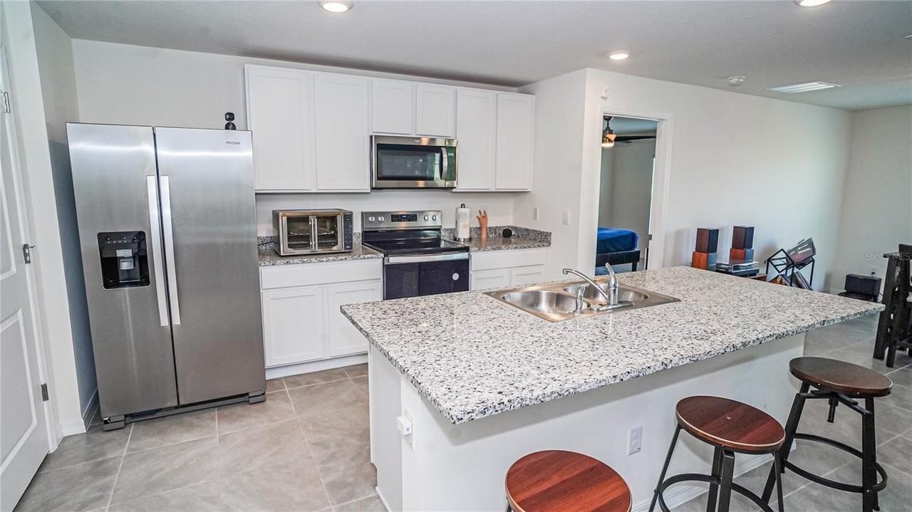 13253 Mylion Way - Photo 5 of 31