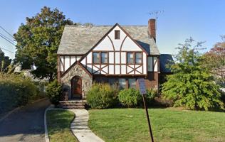 featured image of 29 Oak Ave