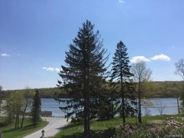 featured image of 16 Lake Ave