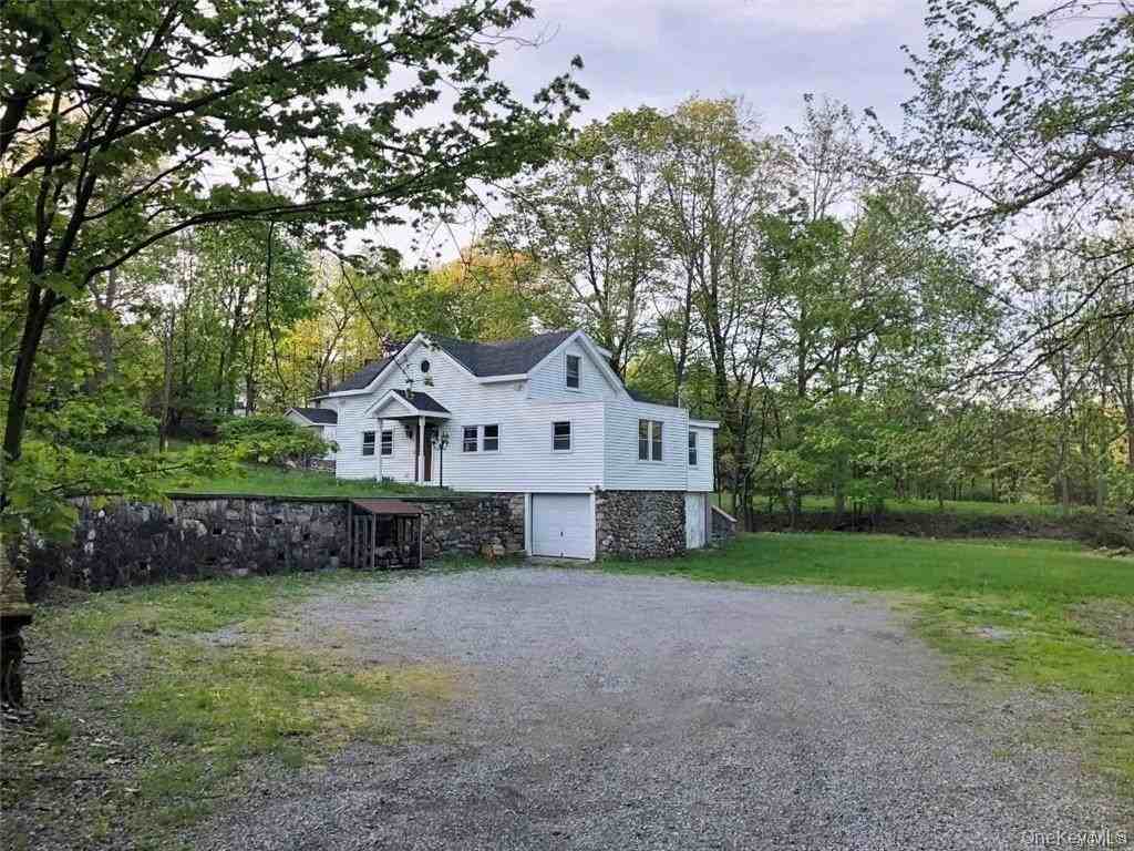 16 Lake Ave - Photo 3 of 28