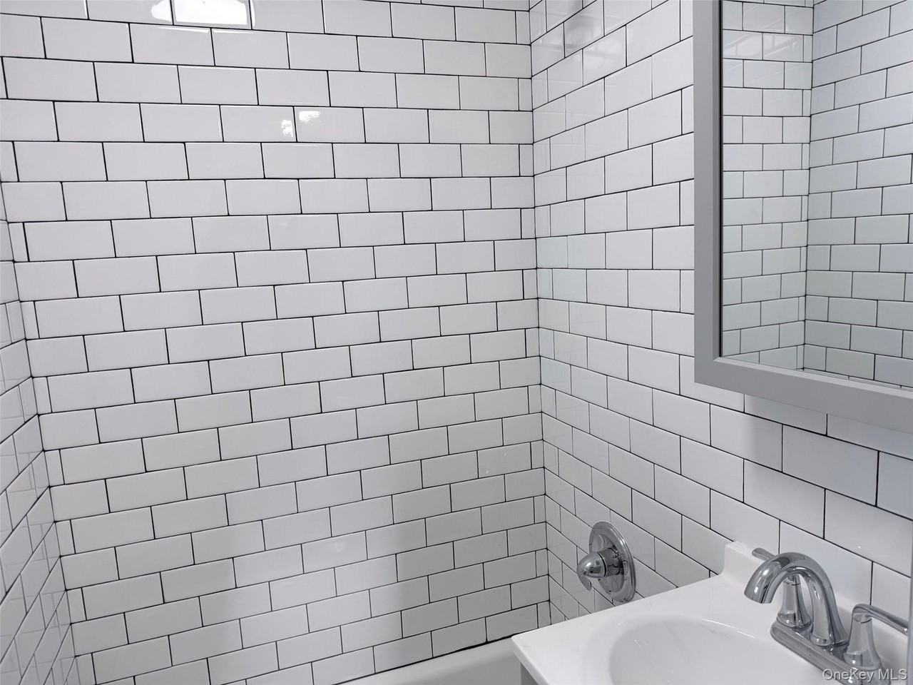 40 4th St - Photo 6 of 7