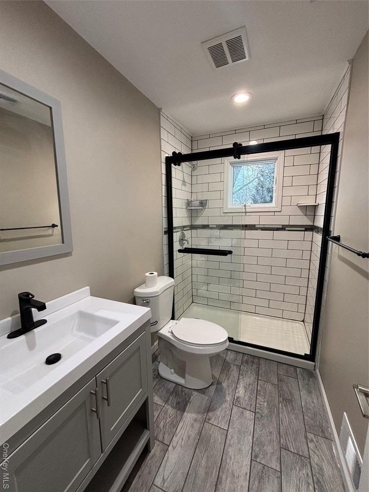 23 W Court Dr - Photo 7 of 9