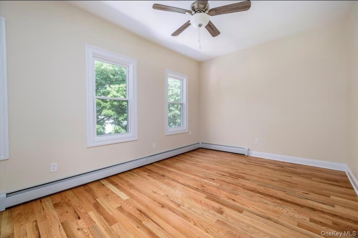 14614 Shore Ave - Photo 4 of 9