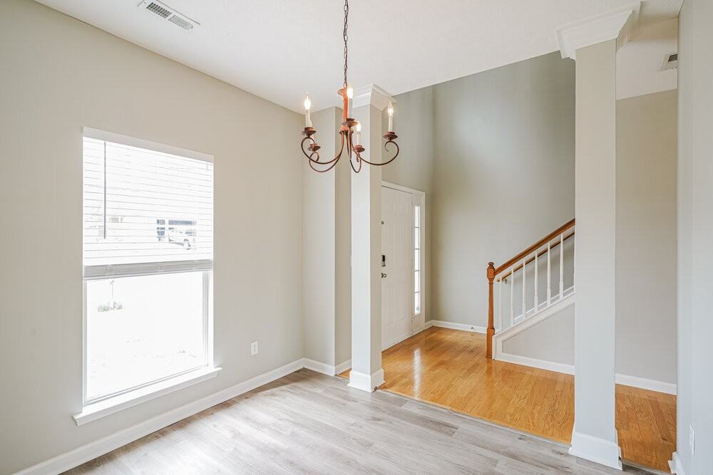 7424 Maggie Dr - Photo 6 of 17