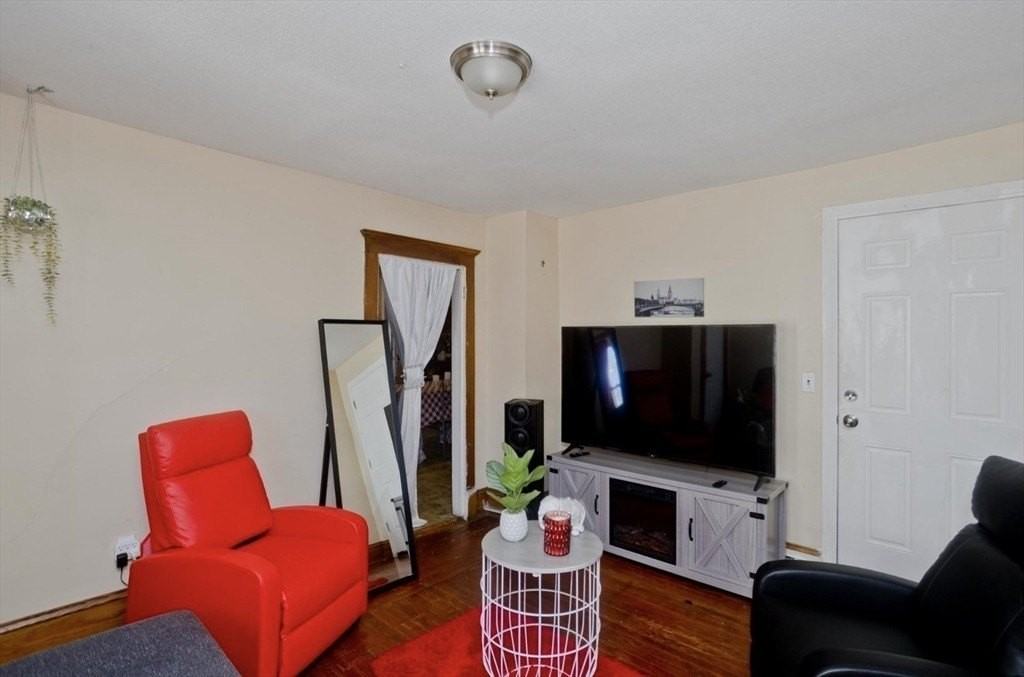 3 Saint Paul St Unit 1 - Photo 6 of 13