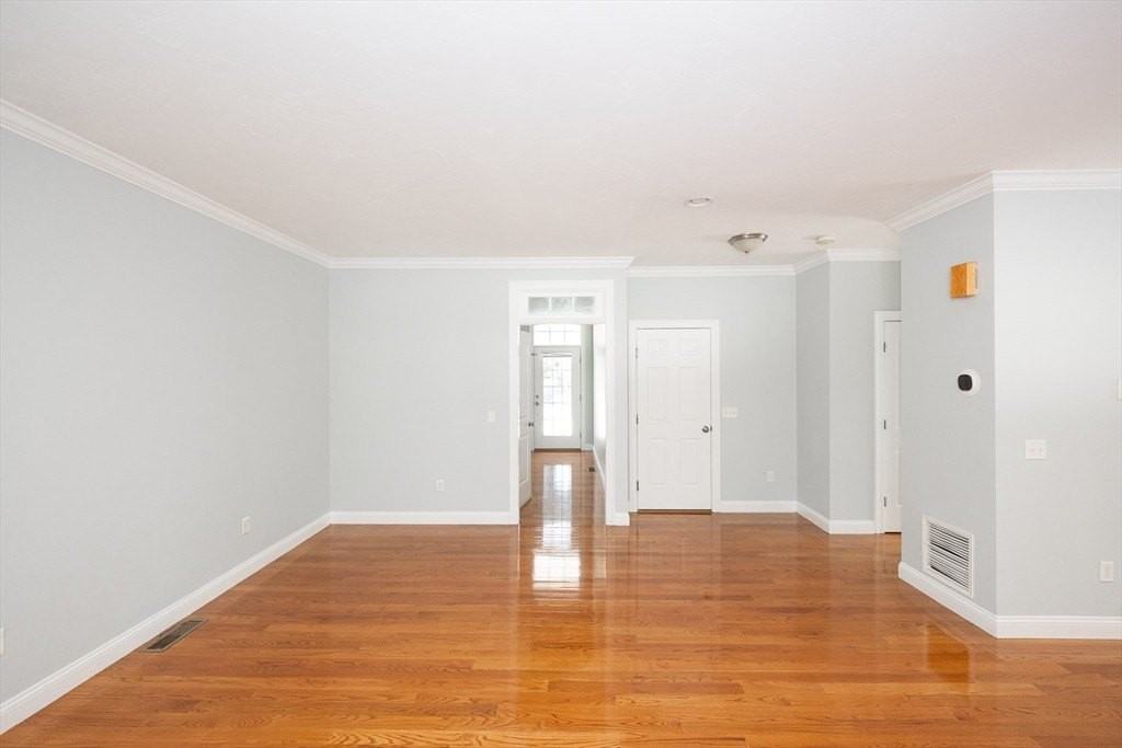 4 Cyrus Way Unit 4 - Photo 6 of 36