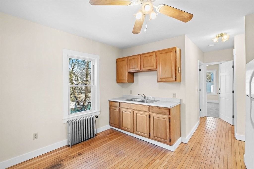 78 Essex St Unit 2 - Photo 2 of 18