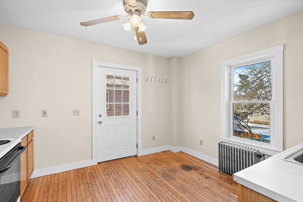 78 Essex St Unit 2 - Photo 3 of 18