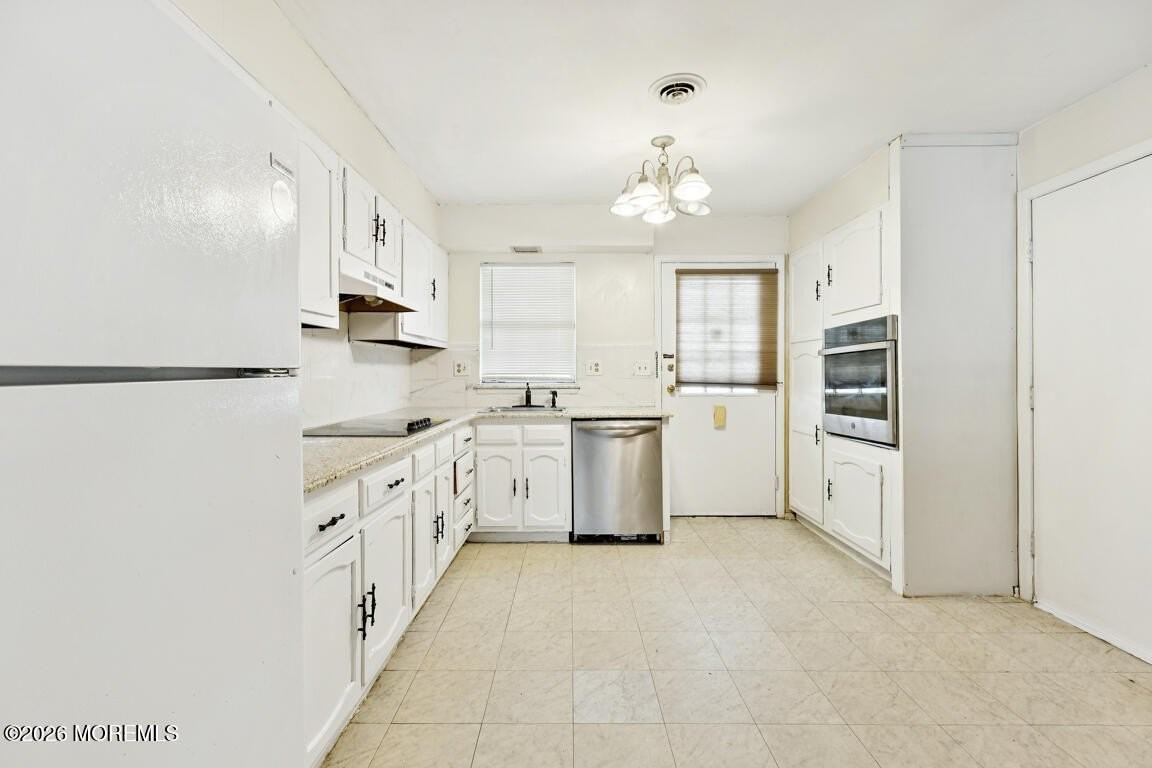 23A Sterling St - Photo 7 of 15