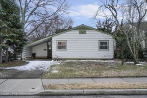 featured image of 59 Lakewood Rd