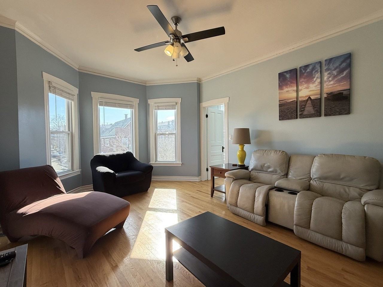 2604 W Fullerton Ave Unit 2 - Photo 3 of 15