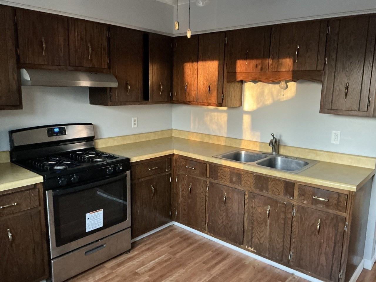 794 Colorado St Apt 1 - Photo 5 of 7