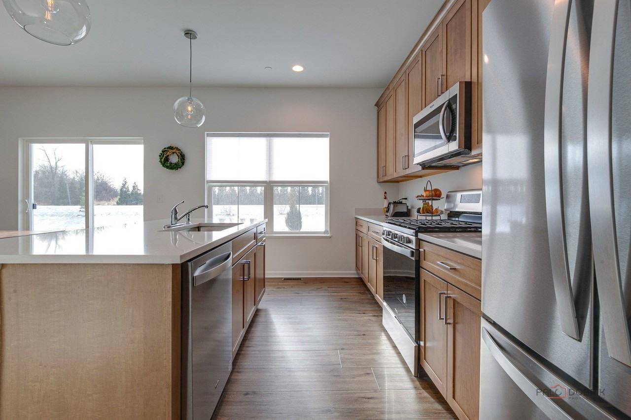 2490 Olivia - Photo 5 of 26