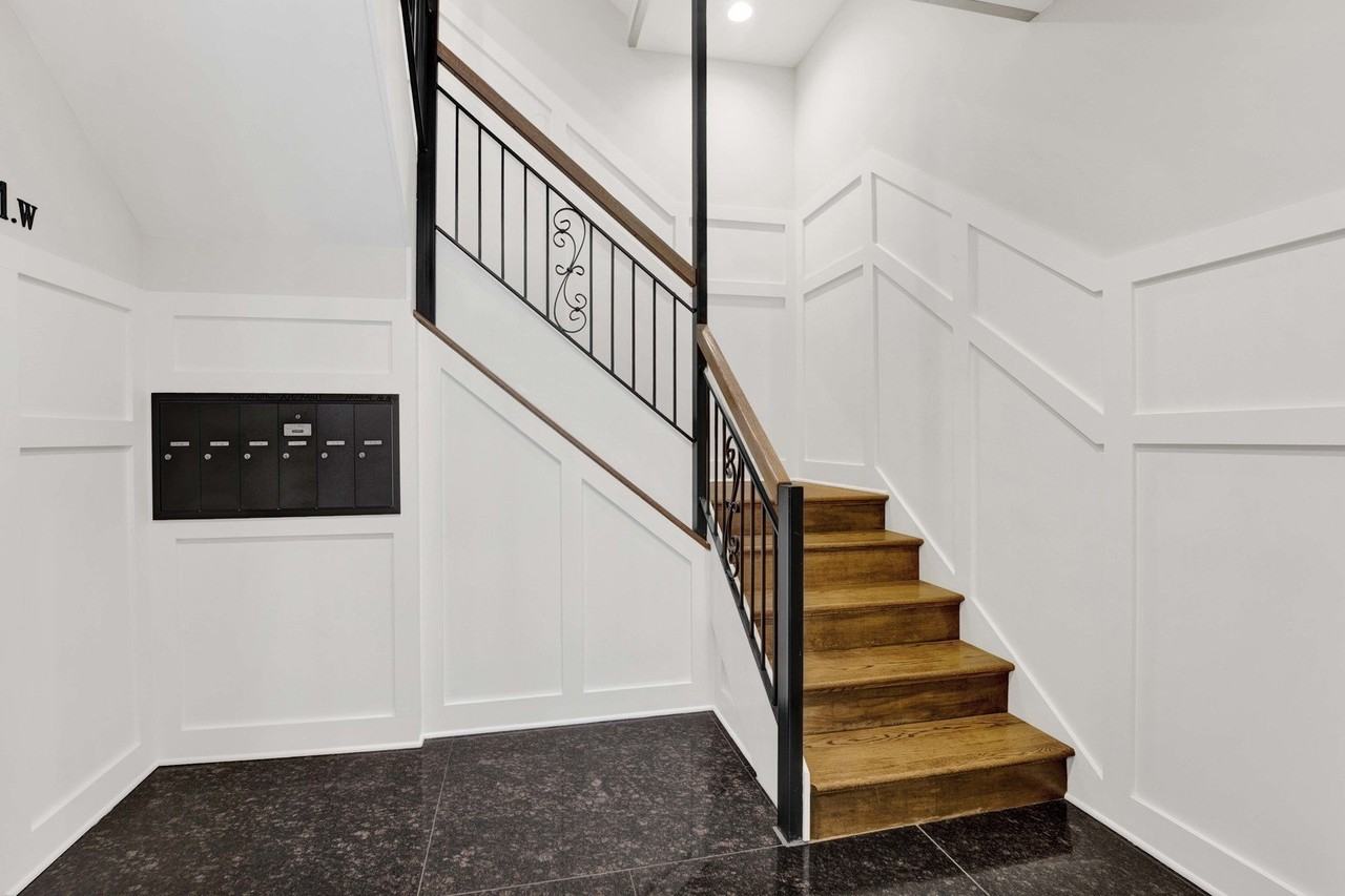 118 E 57th St Apt 2w - Photo 4 of 23