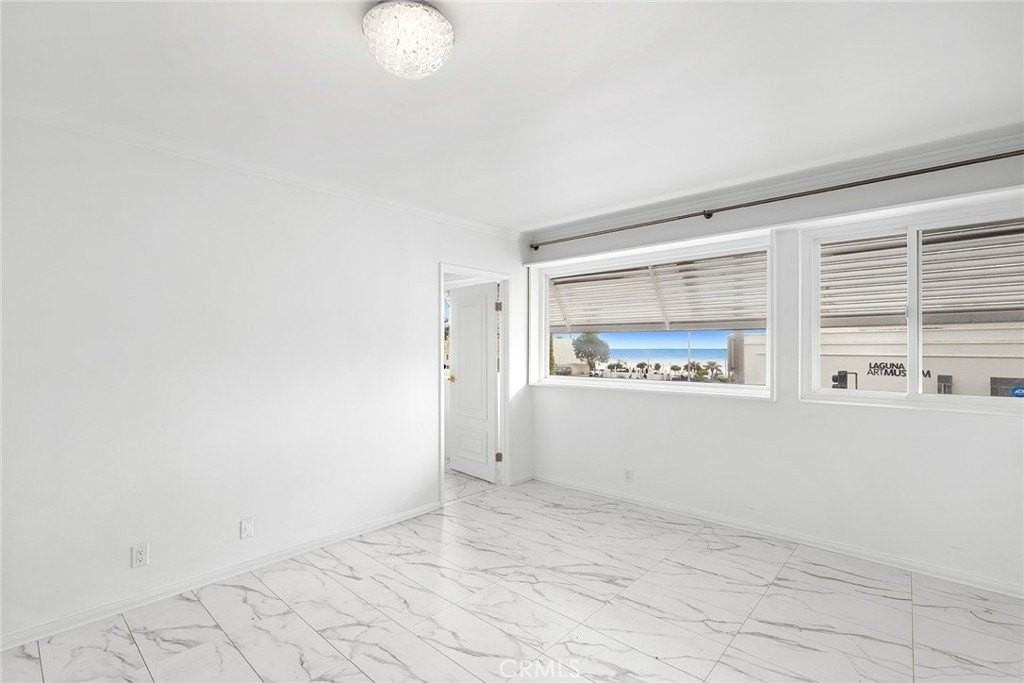 245 Aster St #7 - Photo 6 of 8