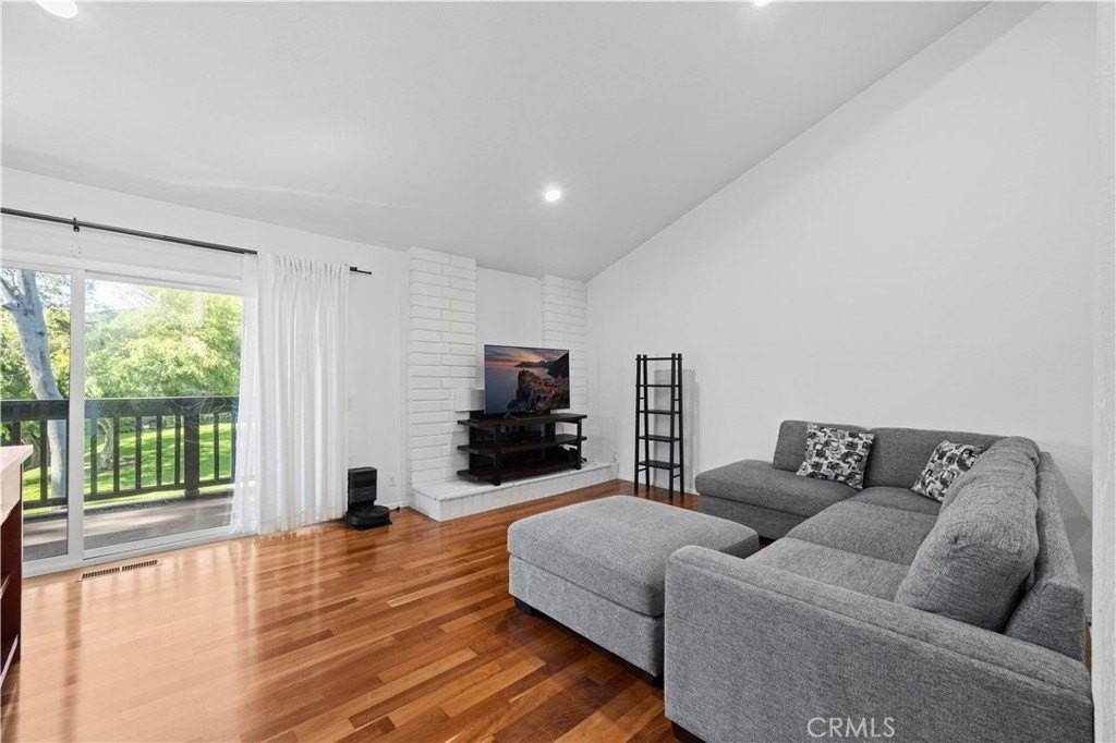 5 Solana #24 - Photo 7 of 33